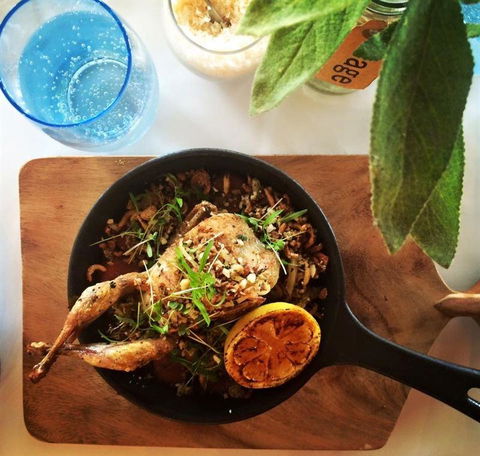 H2O Restaurant & Bar - Hotel QLD 10