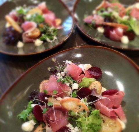 H2O Restaurant & Bar - Hotel QLD 8