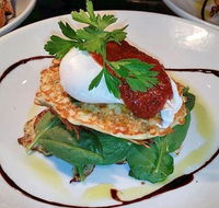 Lighthouse Beach Cafe - Hotel QLD
