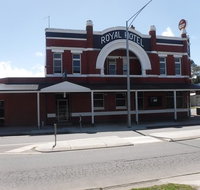 Royal Hotel - Hotel QLD