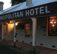 The Cosmopolitan Hotel - Hotel QLD