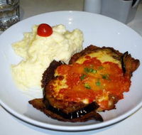 Arthur's Pizza Bar - Hotel QLD