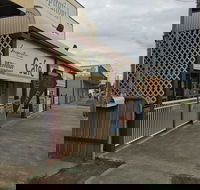 Inspirations Gift and patchwork Gallery - Hotel QLD