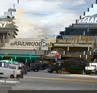 Trappers Bakery - Hotel QLD