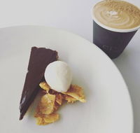 Waterfront Bistro - Hotel QLD