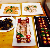 Crowes Restaurant at Gundaroo Colonial Inn - Hotel QLD