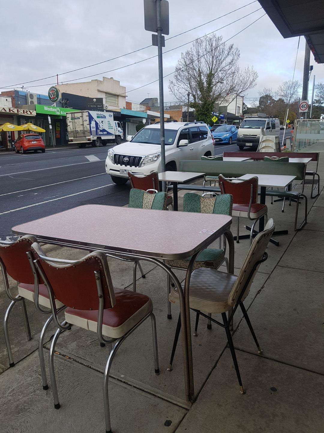 Strathmore VIC Hotel QLD
