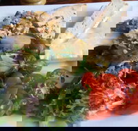 Fetching Treasures Cafe - Hotel QLD