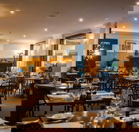 Deco Wine Bar and Restaurant - Hotel QLD
