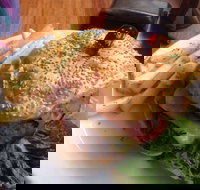 The Redesdale Hotel - Hotel QLD