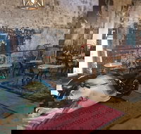 Smoked Garage - Hotel QLD