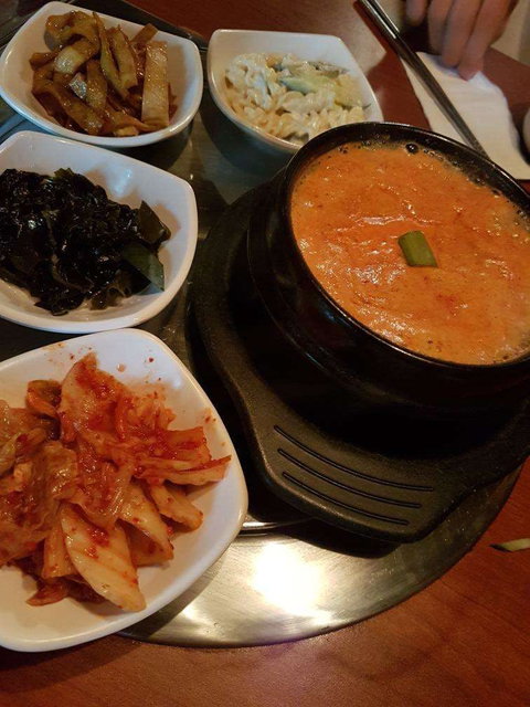 Carnegie Korean BBQ - Hotel QLD 0
