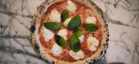 Monsterella Pizza - Hotel QLD 0