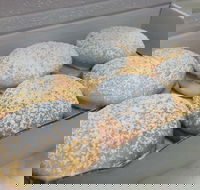 Pusey's Puffs - Hotel QLD