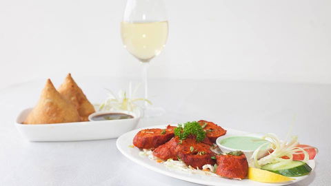 Manihani Indian Restaurant - Hotel QLD 0