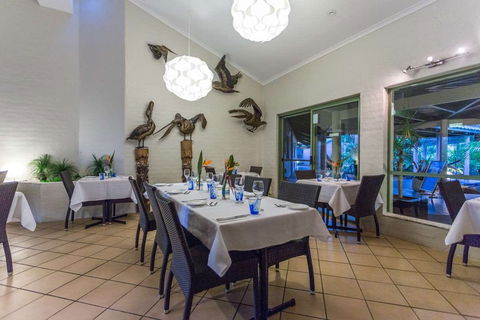 Wild Prawn Cafe Bar And Grill - Hotel QLD 0