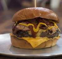 Burgerlove - Endeavour Hills - Hotel QLD