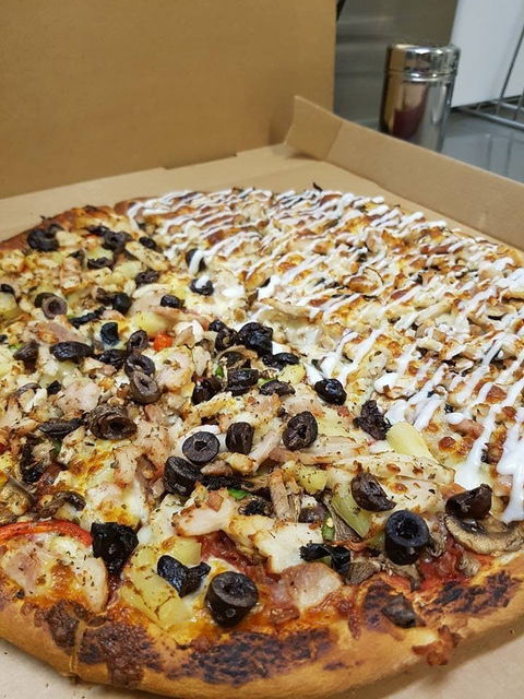 TJ's Pizza - Hotel QLD 0