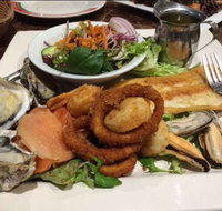 Fusion Charcoal Grill - Hotel QLD