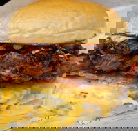 Sneaky Burger - Hotel QLD