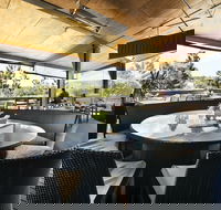 Pacific Pines Tavern - Hotel QLD