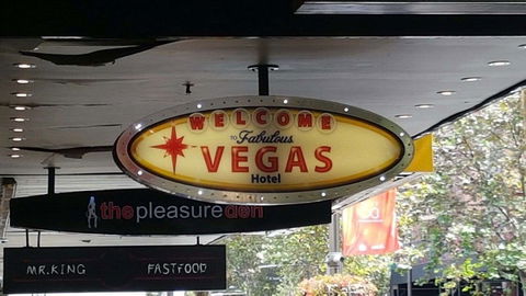 The Vegas Hotel - Hotel QLD 0