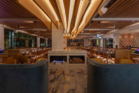 Miss Moneypenny's Broadbeach - Hotel QLD 2