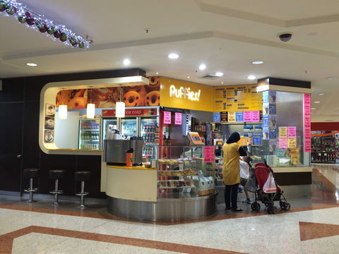 Puffies! - Hotel QLD 0
