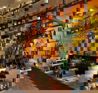 Thai Queanbeyan Restaurant - Hotel QLD