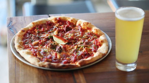 Small Print Pizza Bar - Hotel QLD 0