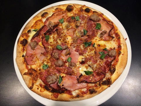 11 Inch Pizza Docklands - Hotel QLD 0
