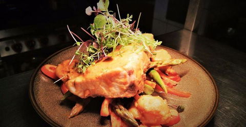 Itoshin Japanese Restaurant - Hotel QLD 5