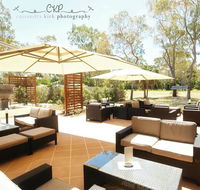 Moore Park Beach Tavern - Hotel QLD