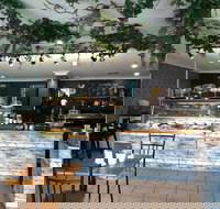 Crazies Cafe - Hotel QLD