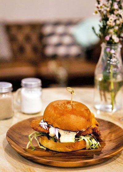 Woolshed Kitchen By Fine Spun - Hotel QLD 8