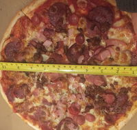 Elvis Pizza - Hotel QLD