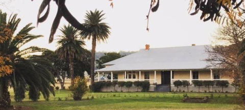 Little Kickerbell - Hotel QLD 2