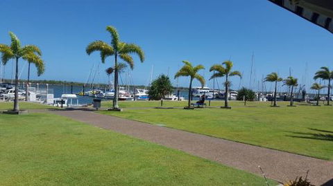 Baltimore’s Restaurant - Hotel QLD 3