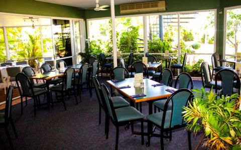 KBR’s Licensed Restaurant - Hotel QLD 0