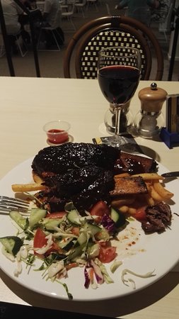 Broadbeach Bowls Club - Hotel QLD 0