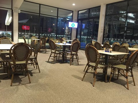 Broadbeach Bowls Club - Hotel QLD 1