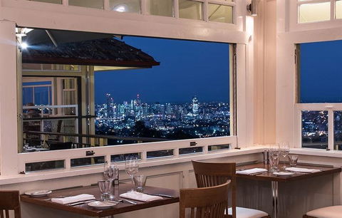 Cafe Sopra - Hotel QLD 20