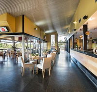 Pacific Pines Tavern - Hotel QLD