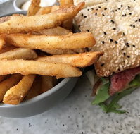 Huskk Cafe - Hotel QLD