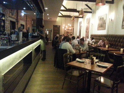 The Stables Bar - Hotel QLD 12