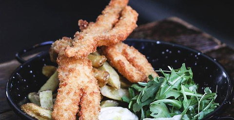 The Stables Bar - Hotel QLD 7