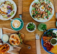Monica's Cafe