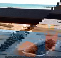See Street Seafood Take-Aways - Hotel QLD