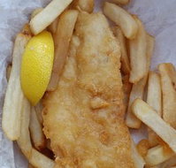 Gilld n Guttd Seafood Place