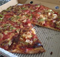 Topelz Italian Restaurant  Pizzeria - Hotel QLD